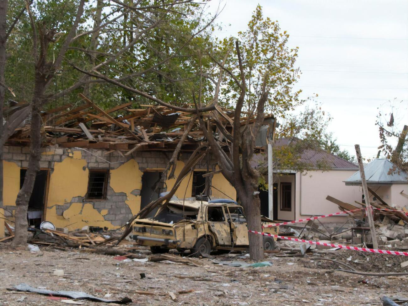 Будинок молодят через вибух не придатний для життя