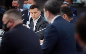 Зеленський заявив, що йдеться не про збільшення податків, а про "частку, яка залишається на місцях"