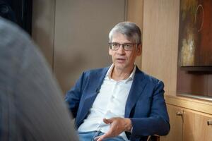 Олег Попов: Через високі ризики інвестори готові вкладати в Україну під набагато вищу прибутковість, і в цьому проблема країни