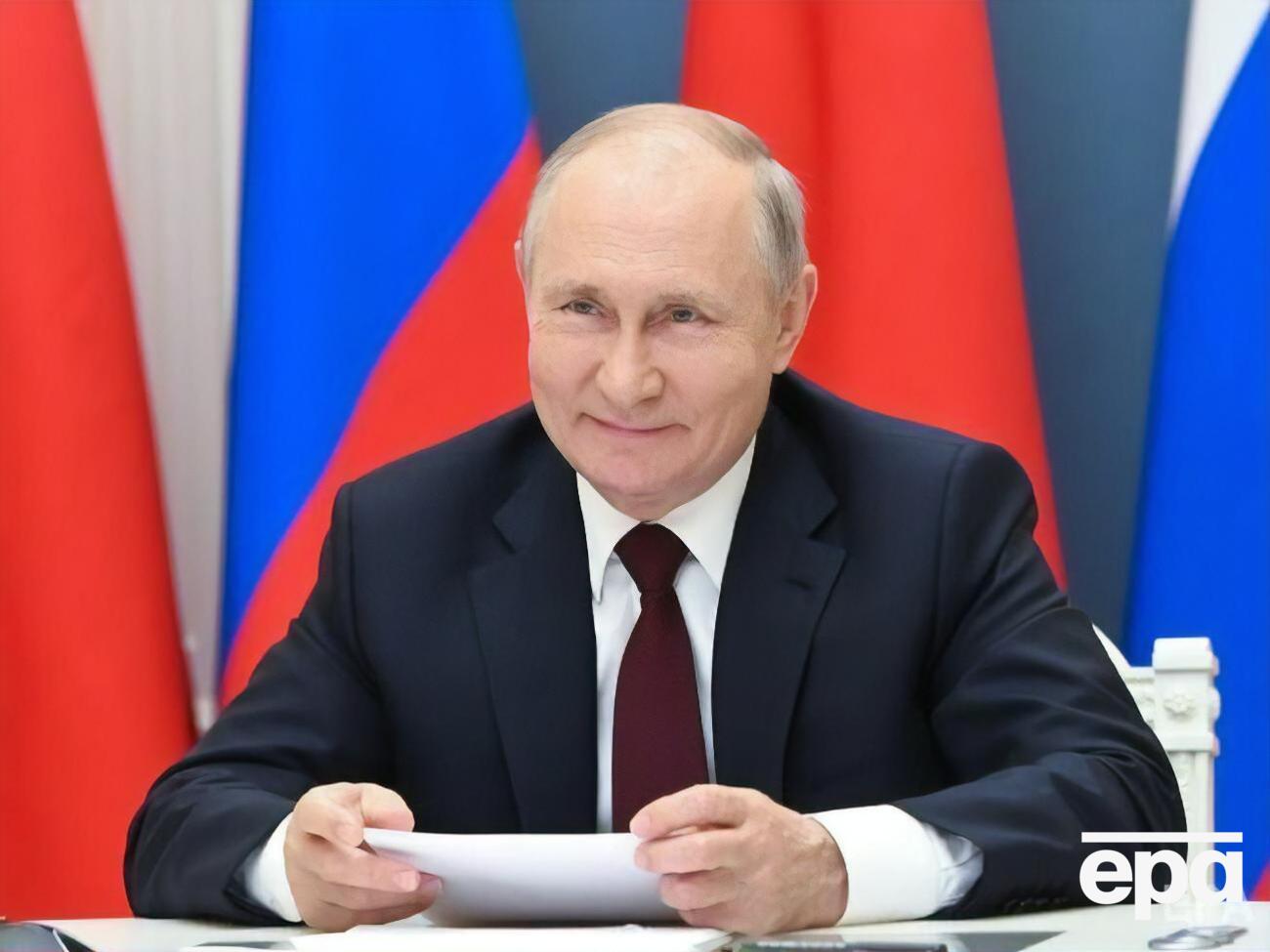 Путин оговорился, называя препарат, которым вакцинировался