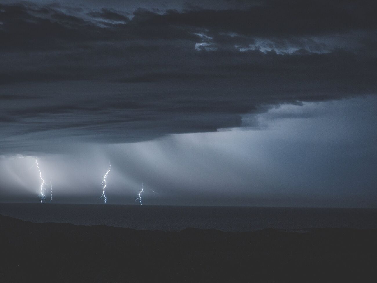 В Украине ожидаются грозы и град