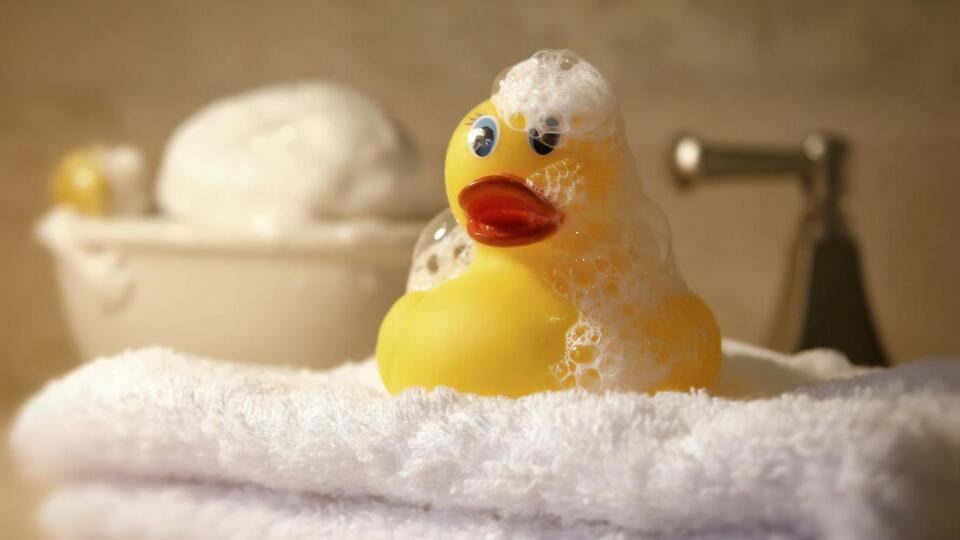 История резиновой уточки насчитывает более 200 лет