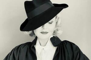 52-летняя Анжелика Варум кардинально сменила имидж