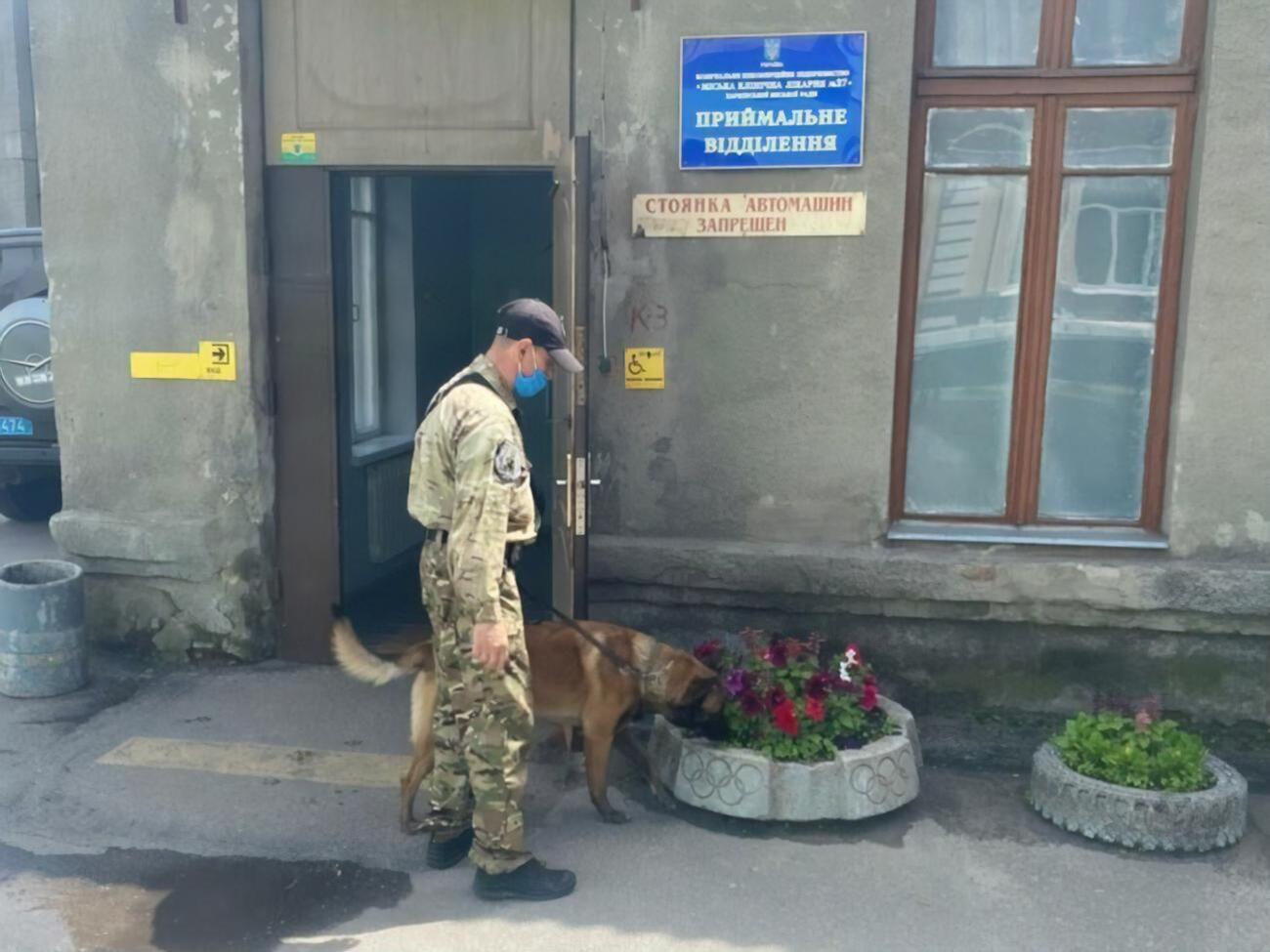 Правоохоронці обстежили понад 35 тис. м&sup2; приміщень і прилеглої території в пошуках вибухівки