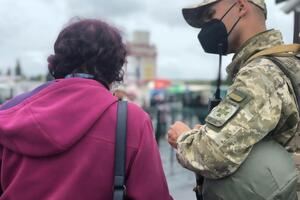 Прикордонники не відправлятимуть на самоізоляцію тих людей, які зможуть показати запрошення на вакцинацію