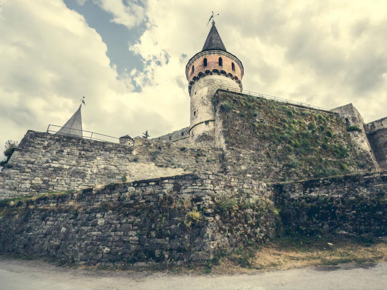 Найденные в Каменце-Подольском печные изразцы хорошо сохранились