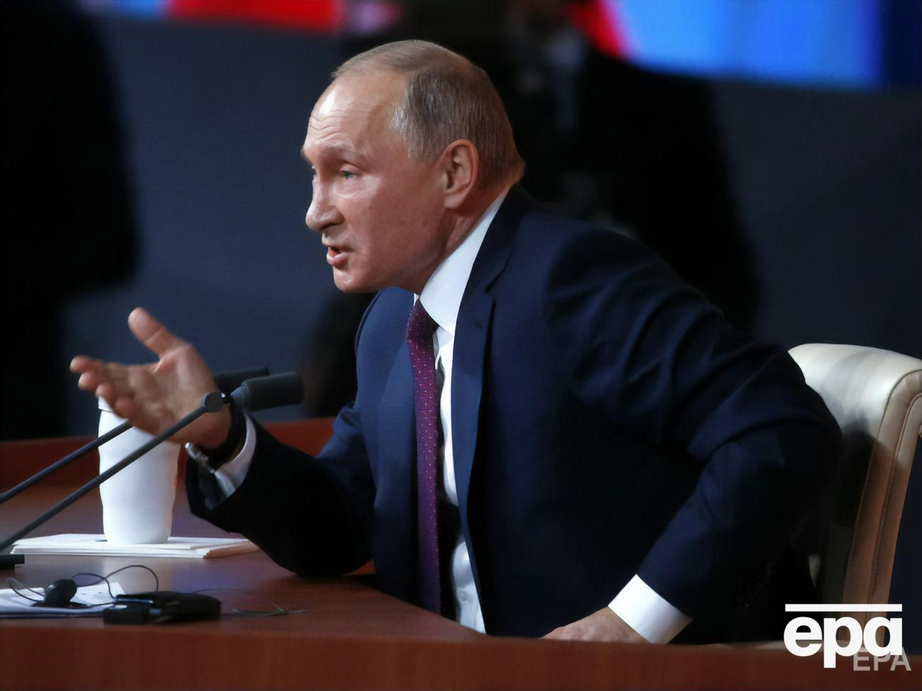 Белковский считает, что Путин (на фото) выглядит "страшнее, чем на самом деле"