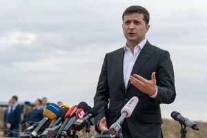 Зеленский: Оружие, которое имеют СМИ, – это большая ответственность