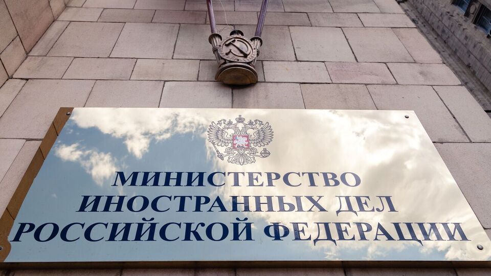 Россия обвинила Канаду в "попытках вмешиваться во внутрироссийские дела"