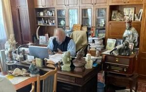 Задержанному планируют сообщить о подозрении