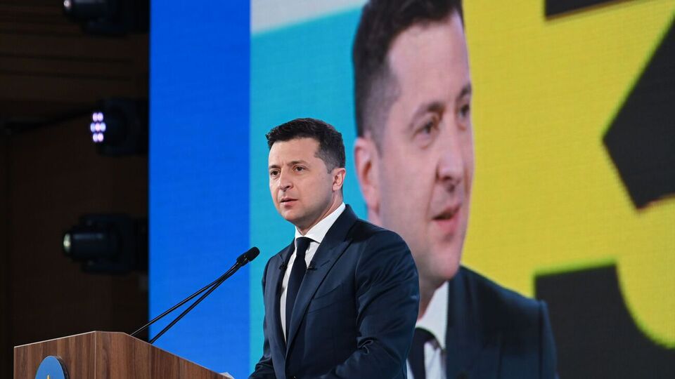 Зеленский удерживает лидерство в президентском рейтинге