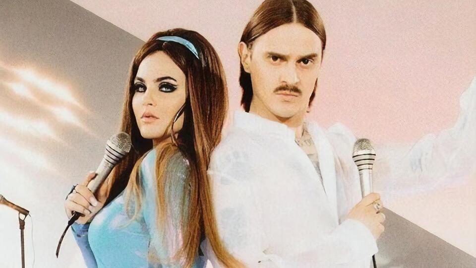 По словам Прусикина, в течение пяти лет они с Таюрской вместе ездили на гастроли и были друзьями