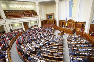 У рейтингу політичних партій в Україні лідирують "Слуга народу", "Європейська солідарність" і "Опозиційна платформа – За життя"