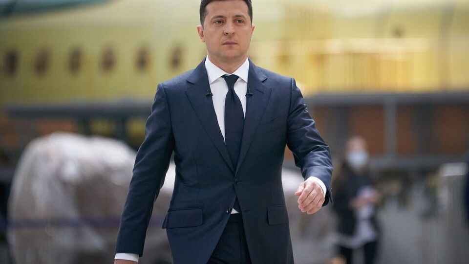 Ідею балотування Зеленського на другий президентський строк підтримало 37% українців