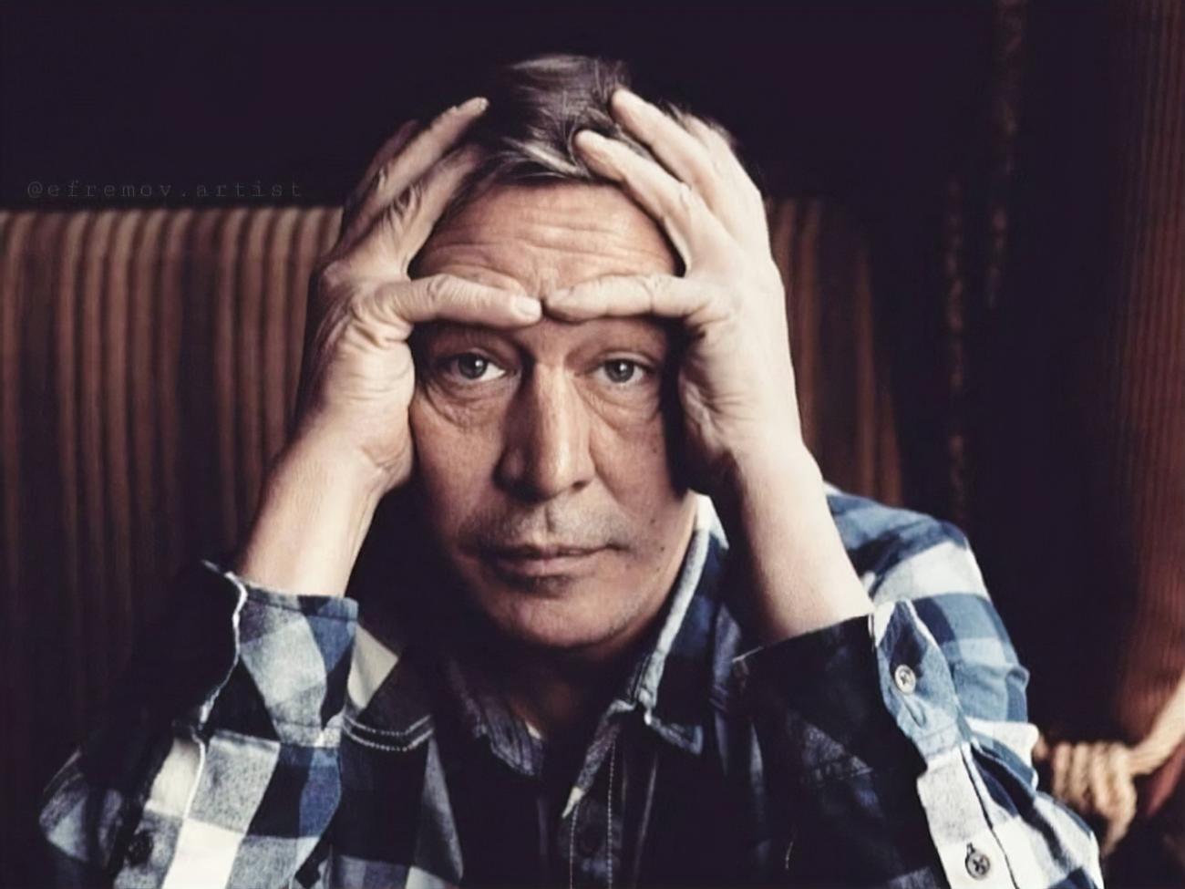 Год назад Михаил Ефремов был осужден на семь с половиной лет колонии за ДТП со смертельным исходом