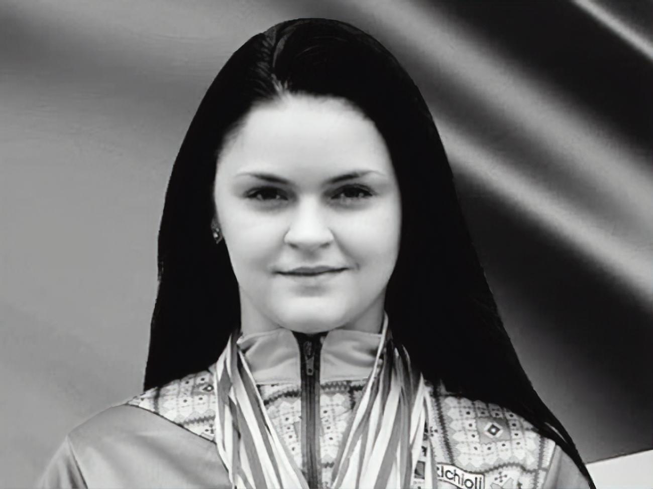 Квас випала з вікна гуртожитку техніко-економічного коледжу "Львівської політехніки", де навчалася на другому курсі