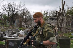 Денис Ермак требовал возместить ему моральный ущерб, который он оценил в 1 грн, но суд отказал