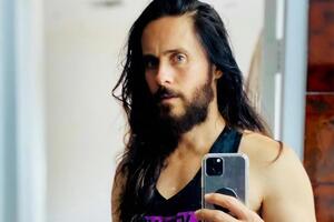 Длинные волосы были частью имиджа Лето