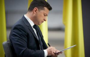 33,2% украинцев думают, что на данный момент Зеленский выполнил только некоторые из своих обещаний