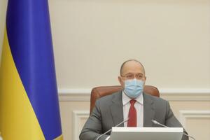 Шмыгаль сказал, что "ориентировочно" запуск COVID-сертификатов в Украине запланирован на июль