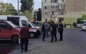 О происшествии на улице Декабристов стало известно в 15.20