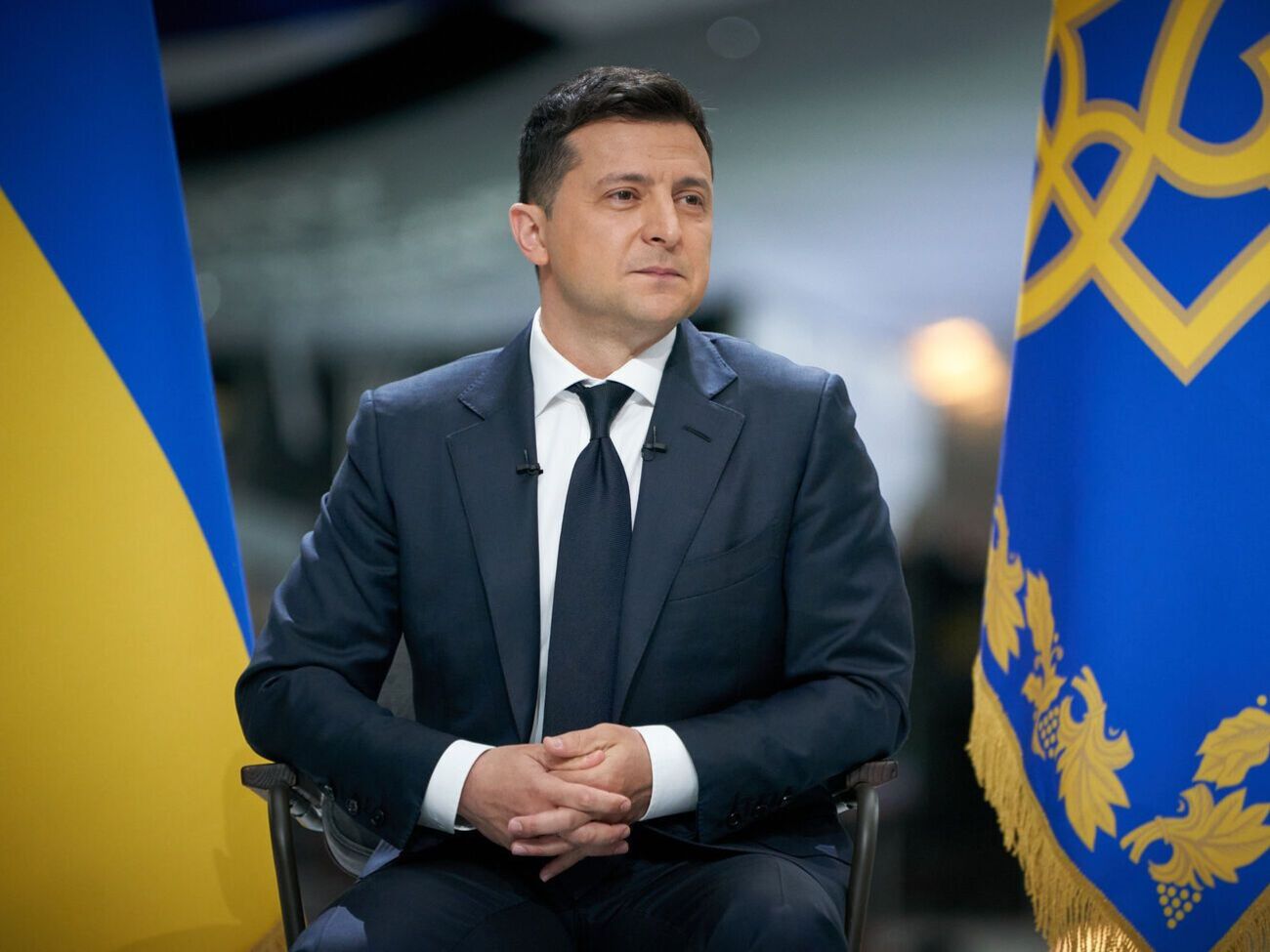 Були б українці і росіяни одним народом, то в Москві, швидше за все, ходили б гривні, зазначив Зеленський