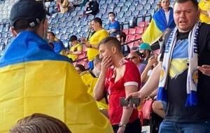 У посольстві Росії заявили, що фанат, про якого невідомо, чи є у нього російське громадянство, до дипломатів не звертався