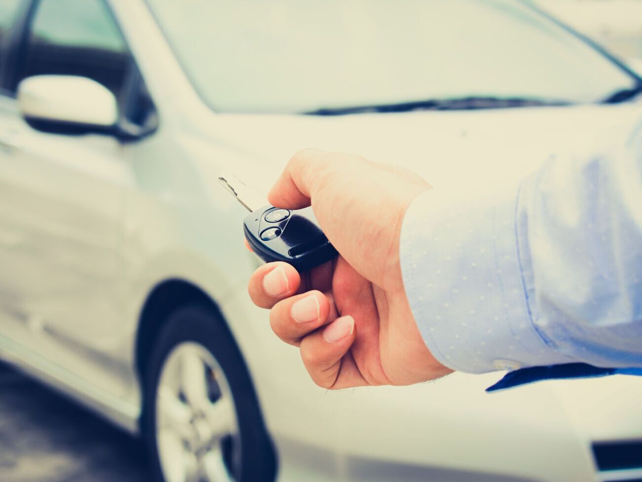 Фінансовий портал Finance.ua анонсував каталог зі страховими полісами ОСАЦВ в онлайн-режимі