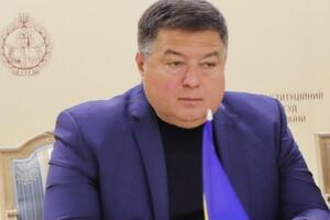Тупицький просить суд зобов'язати КСУ виплатити йому понад 900 тис. грн