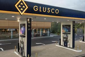За неофіційними даними, мережу АЗС Glusco контролюють структури, пов'язані з Медведчуком