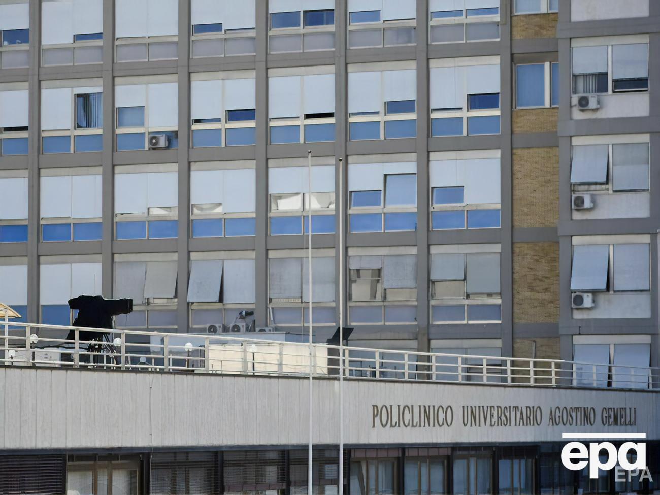 11 липня папа римський прочитає молитву з лікарні Джемеллі, де його оперували