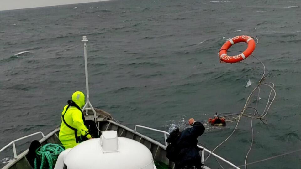 Десантник був у воді понад дві години