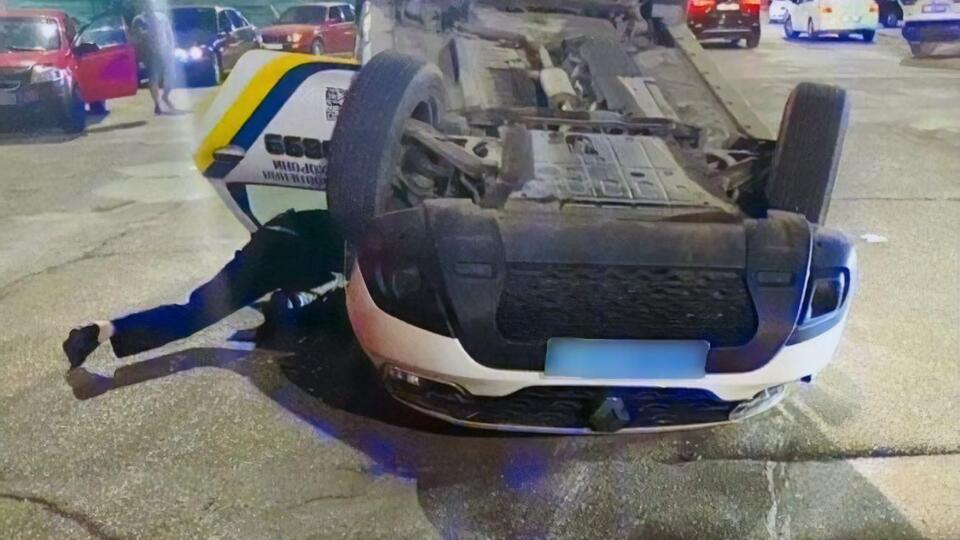Автомобіль належить поліції охорони