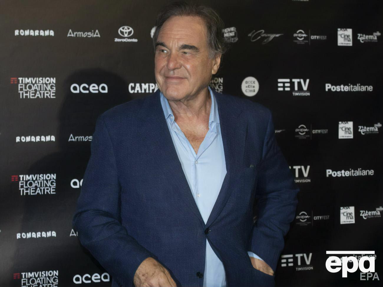 Стоун снимал фильм об Украине