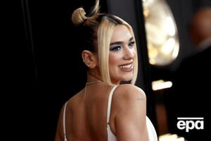 Фотоагентство требует с Дуа Липы $150 тыс.