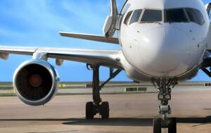 Более 500 пассажиров пришлось снимать с рейса