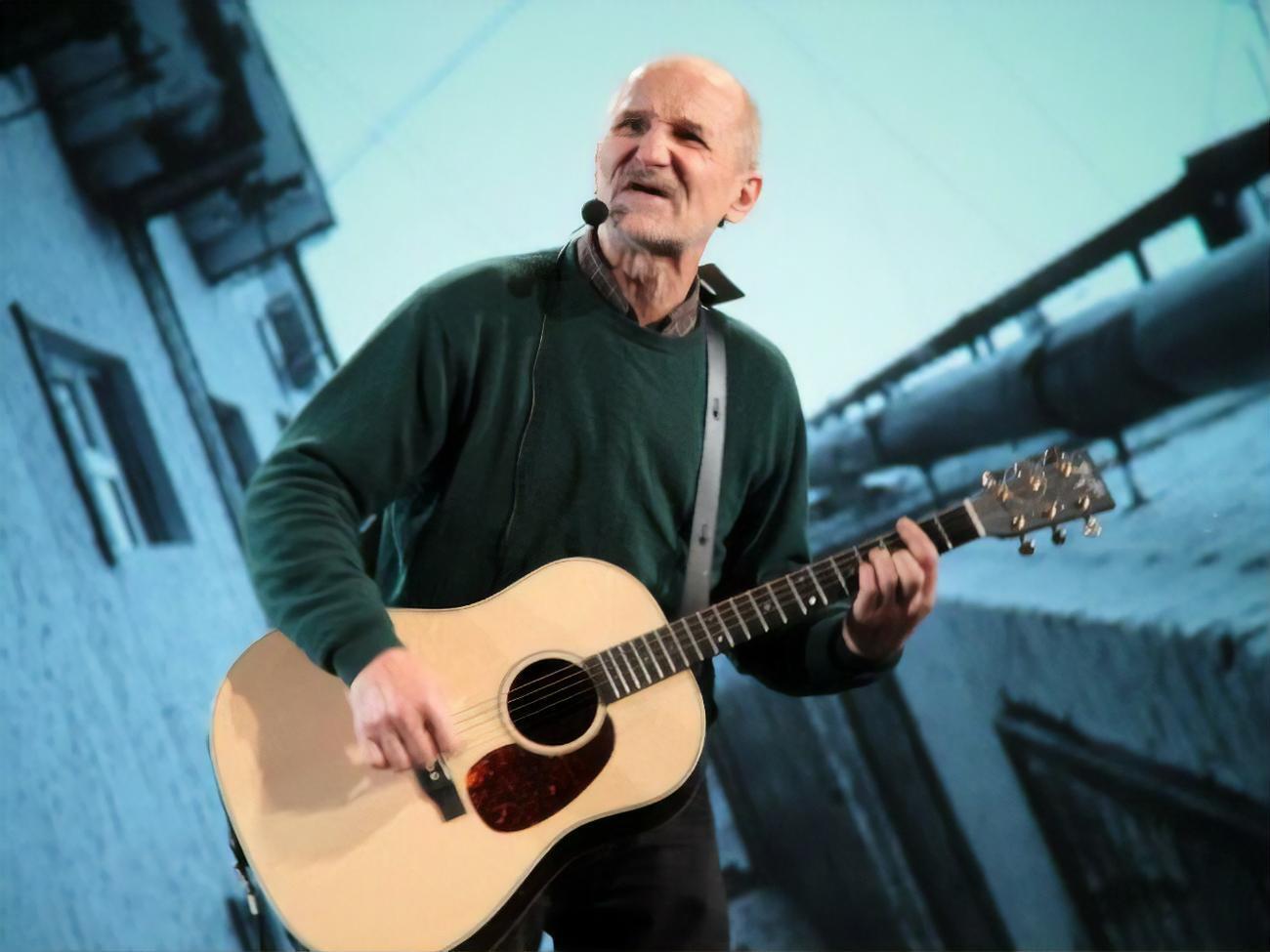 Мамонову у квітні виповнилося 70 років