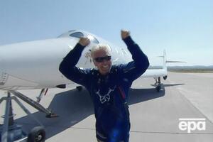 Брэнсон успешно слетал в космос 11 июля