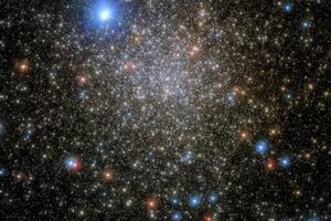 Уперше зоряне скупчення NGC 6380 виявили 1826 року