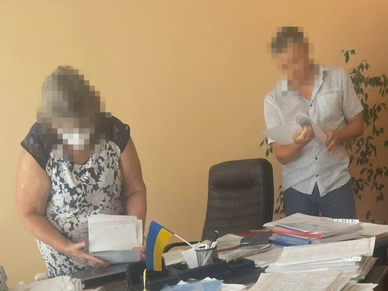 Правоохранители провели более 30 обысков