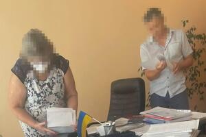 Правоохоронці провели понад 30 обшуків