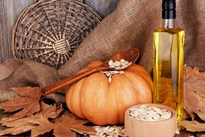 Олію з насіння гарбуза необхідно зберігати в темному прохолодному приміщенні