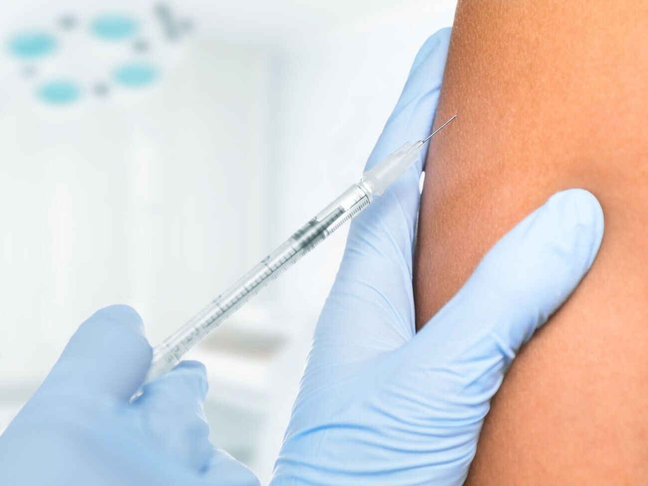 На сегодняшний день в Украине сделано уже почти 3,5 млн прививок от COVID-19