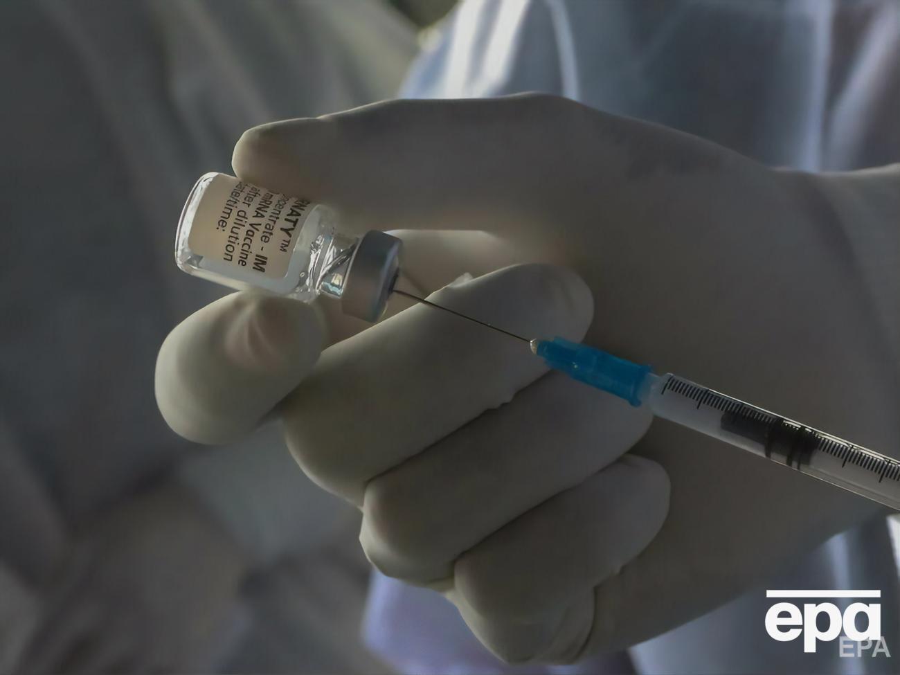 Ізраїль одним із перших у світі схвалив застосування третьої дози від Pfizer