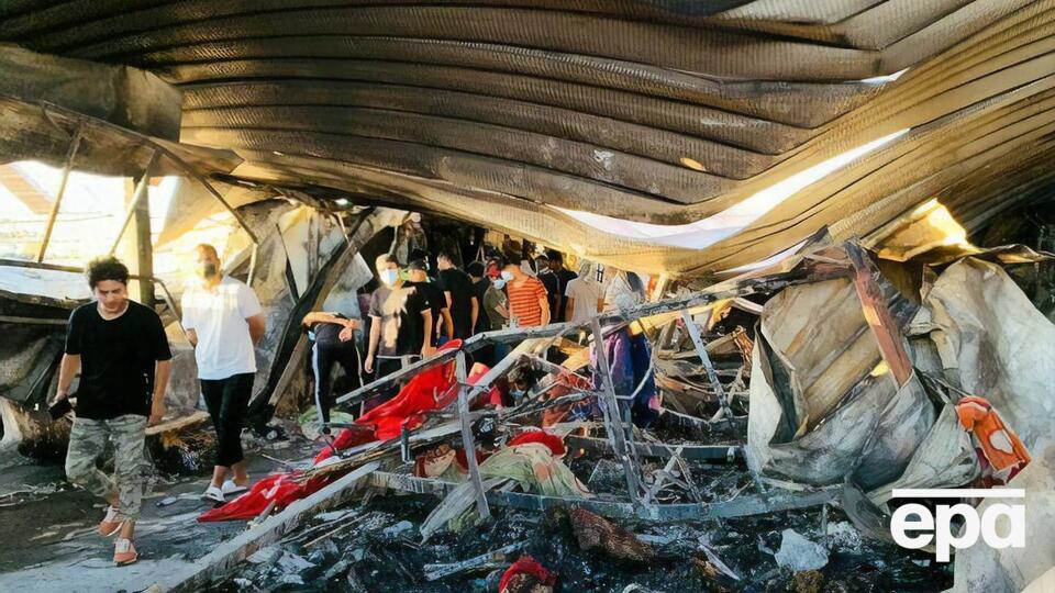 Поиск возможных жертв пожара в больнице продолжается