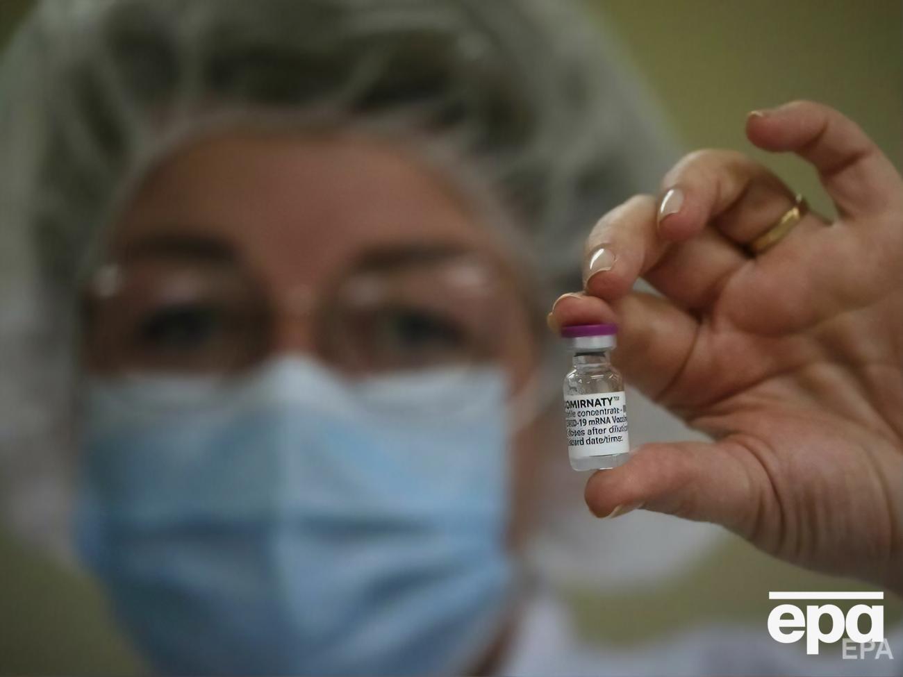 У Франції зробили 61 млн щеплень проти коронавірусу