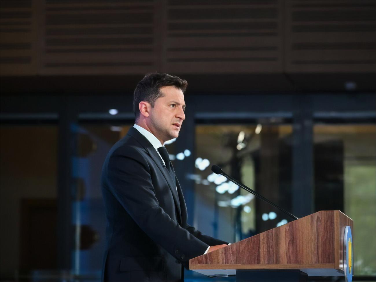 Зеленський: Напруження викликає все, що пов'язане з Росією