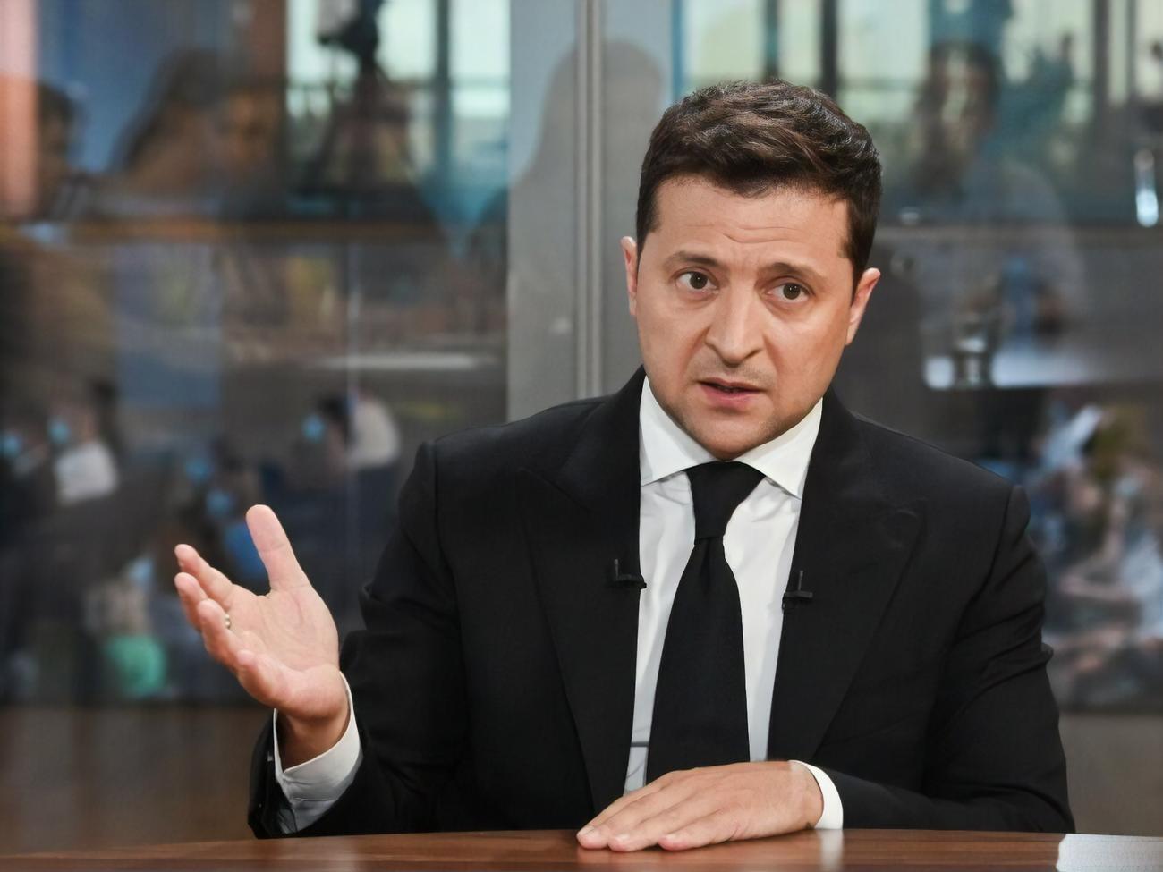 Зеленський вважає, що знайти справедливість у мовному питанні складно
