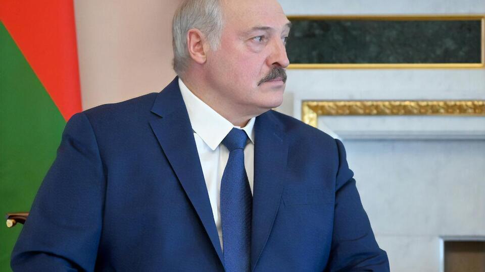 Лукашенко: Мы выдержим