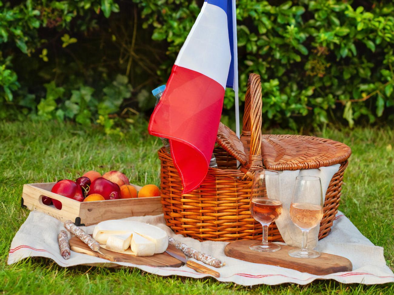 14 июля во Франции отмечают Национальный праздник, больше известный как День взятия Бастилии